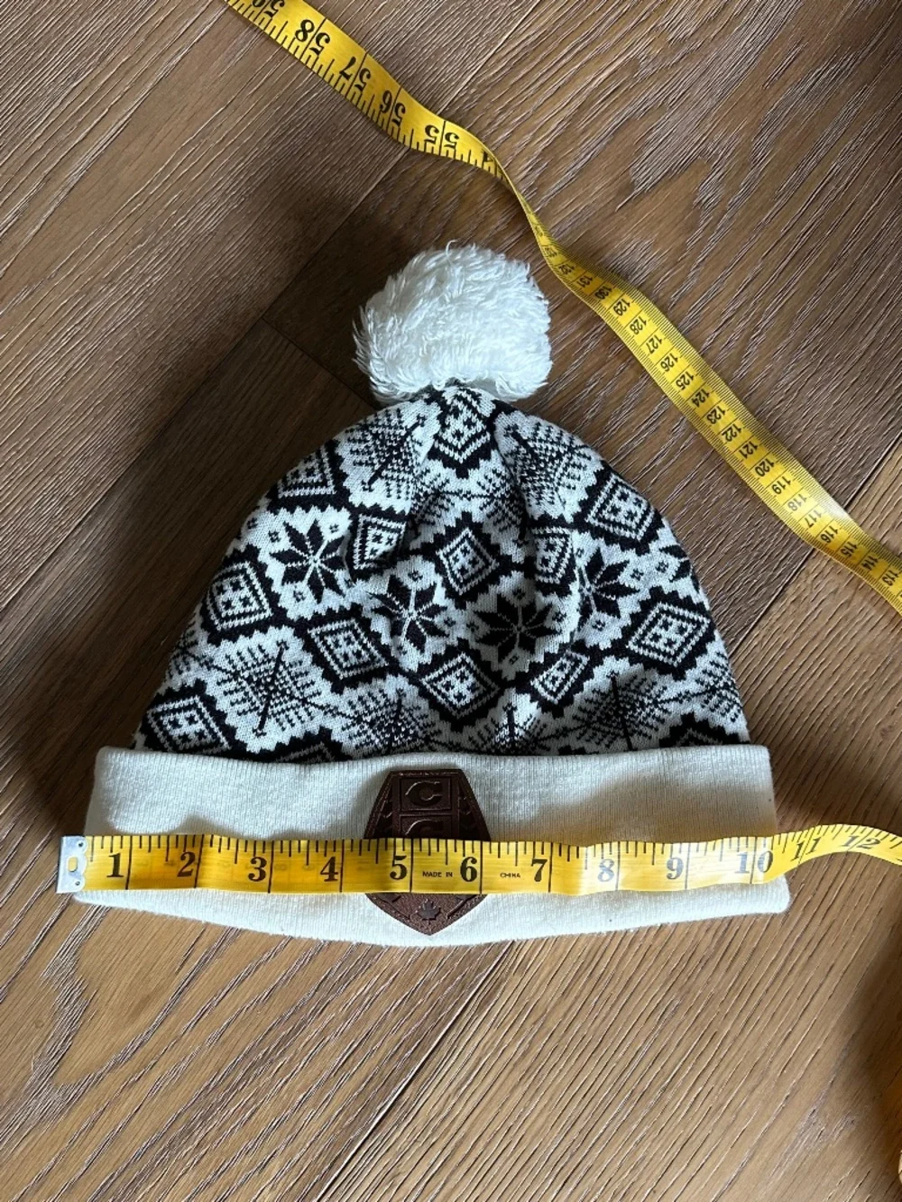 CCM Nordic Fair Isle Pom Pom Beanie Fleece Lined Winter Hat Black White